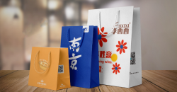 What are the differences in hand-in-hand gift bags on the market