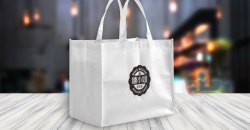 Handbag design intimate and comfortable, also you more relaxed travel