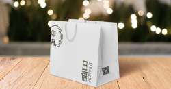 What kind of paper is generally better for handbags